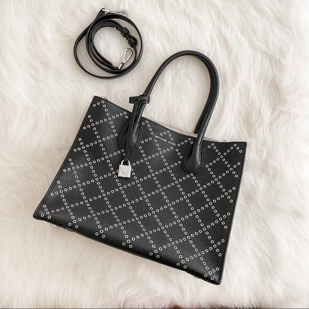 [michael kors] mercer black leather grommet tote